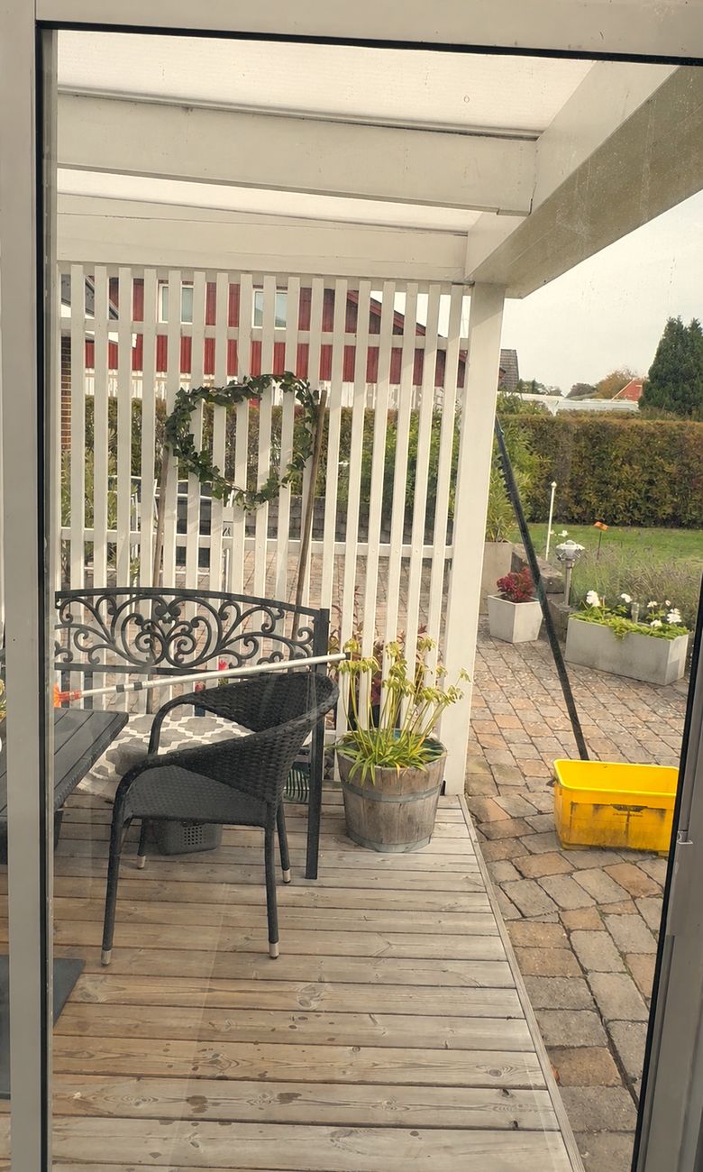 Window before cleaning